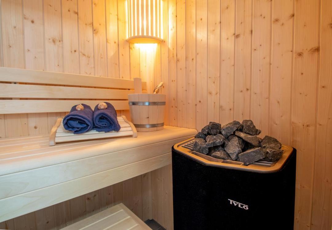 בוטיאדינגן Sielhuus 5, Ferienwohnung Mit Sauna In Fedderwardersiel מראה חיצוני תמונה